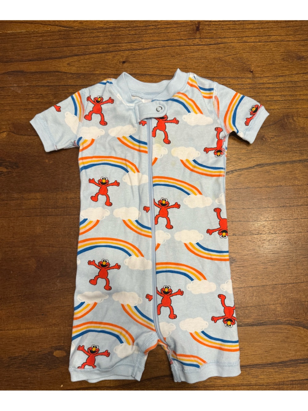 Hanna Andersson Sesame Street Light Blue Elmo & Rainbow Print Sleepwear 6-12mo